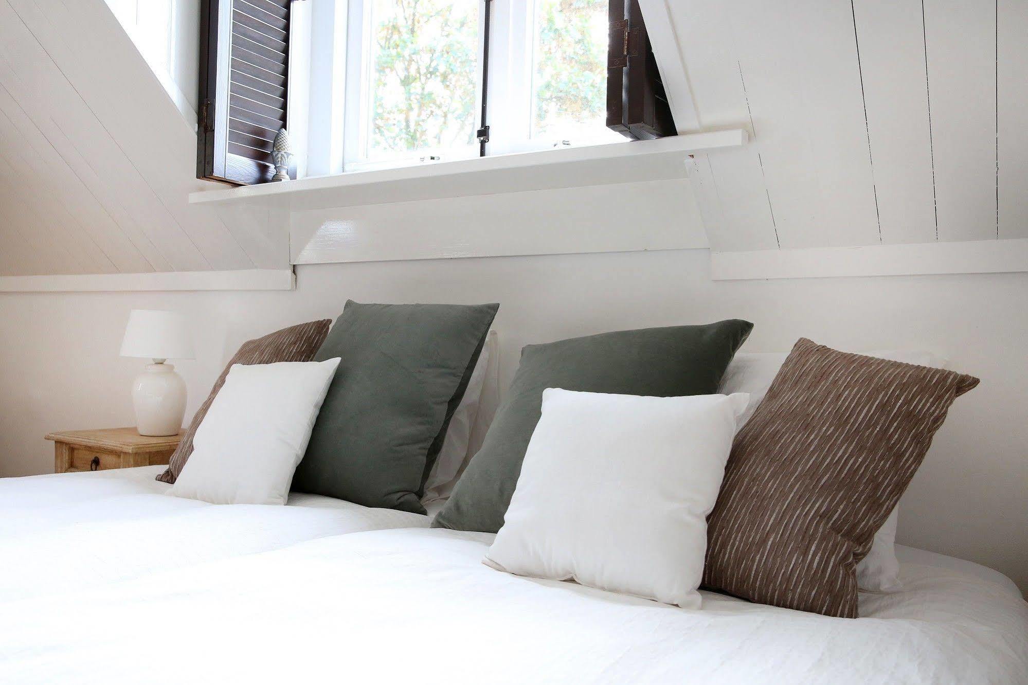 Bed And Breakfast Het Dijkhuis เอียร์เซิล ภายนอก รูปภาพ